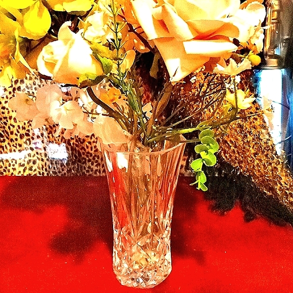 Royal Crystal Rock Vintage 24% Lead Cut Crystal Vase made in Italy, 7", Perfect. - Picture 4 of 11